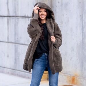 NWT Hem & Thread Olive Cozy Sherpa Sweater Jacket